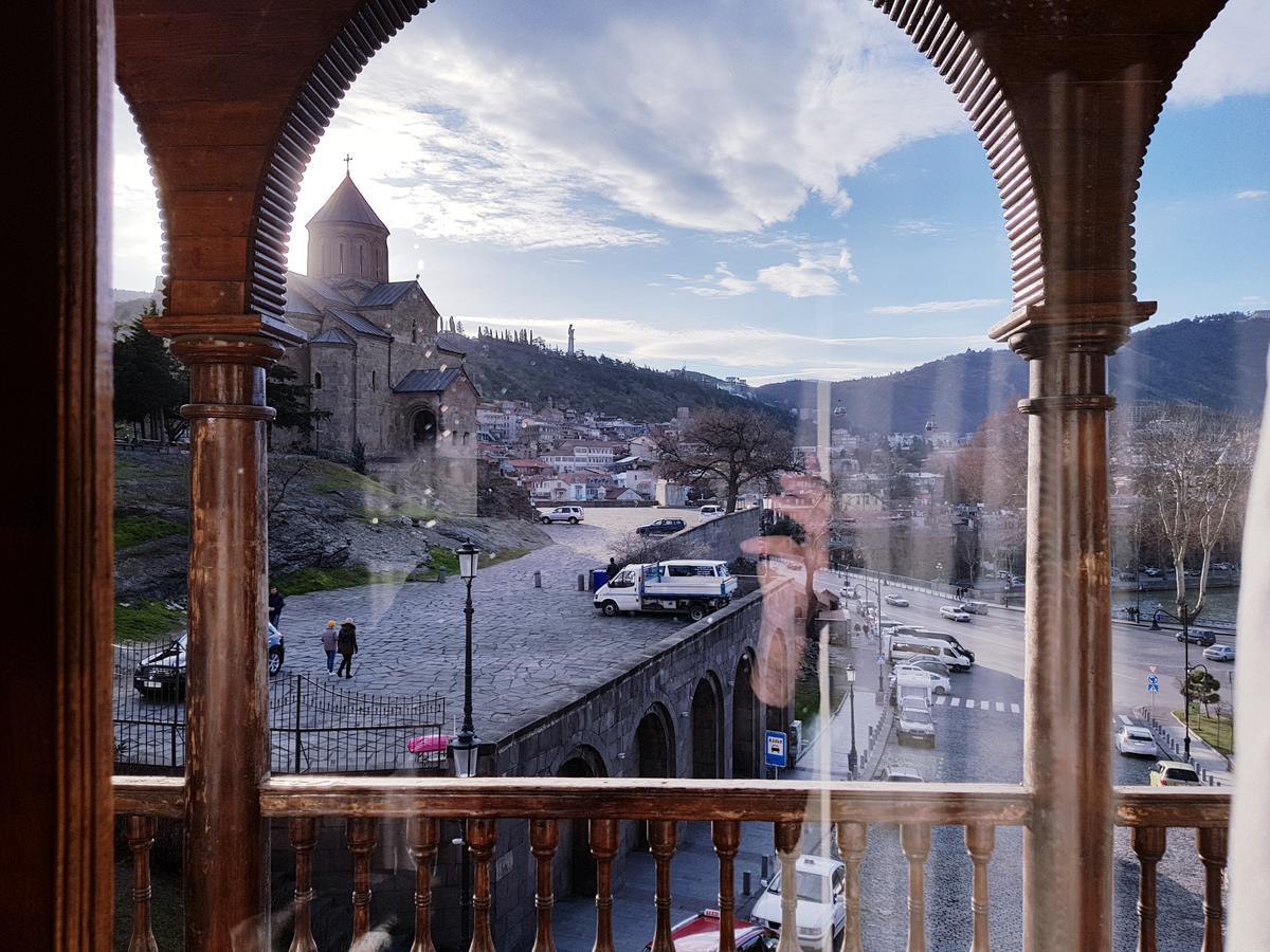 Tiflis Metekhi Hotel Exteriör bild